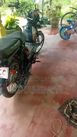 TVS XL 100 2020