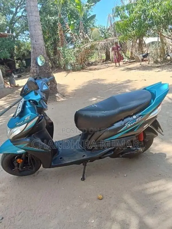 Yamaha RayZR 2019