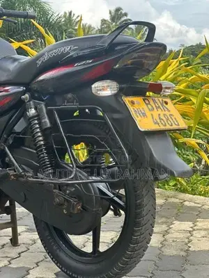 Bajaj Discover 125 2013