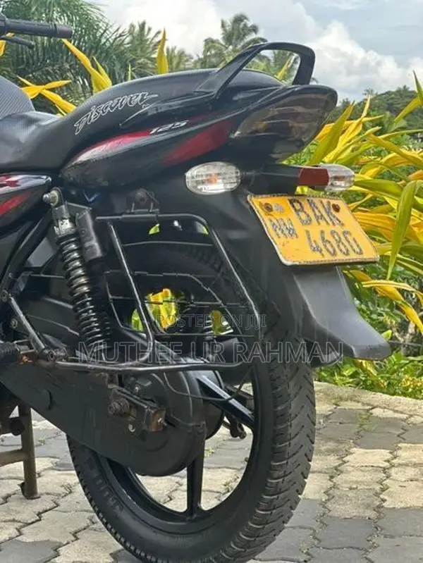 Bajaj Discover 125 2013