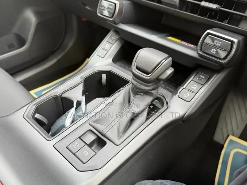 Toyota RAV4 Adventure HEV 4WD 2026