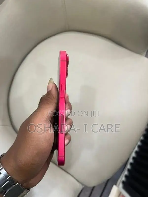 Apple iPhone 14 (Used)