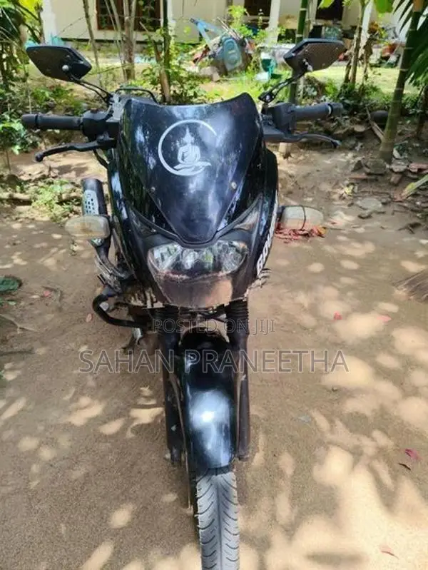 Bajaj Pulsar 150 2016