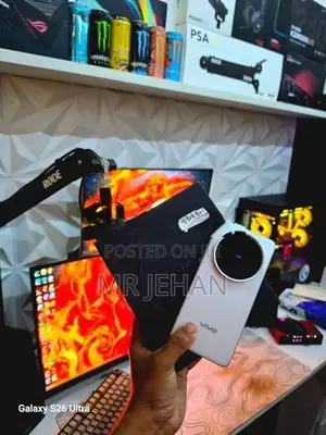 Vivo X200 Ultra 16/512GB (Used)