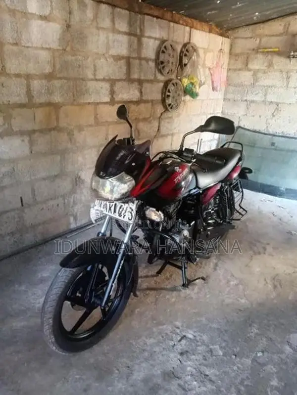 Bajaj Discover 125 2013