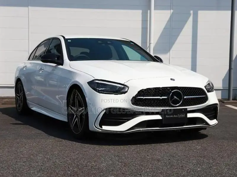 Mercedes Benz C200 Sport AMG Line 2025