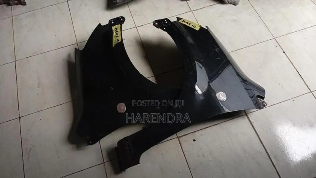 Toyota Passo KGC 10 One Side Fender