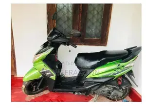 Yamaha Ray ZR 2015