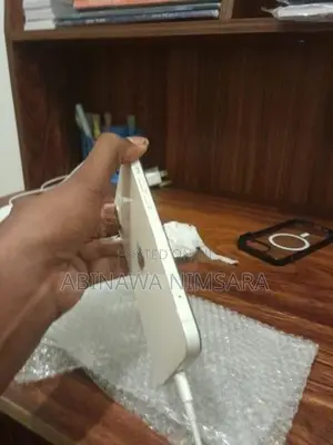 Apple iPhone 12 (Used)