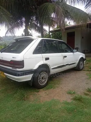Mazda 3 1988