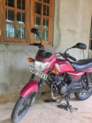 Bajaj Platina 125 2010