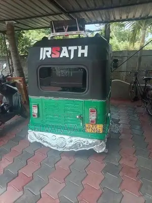 Bajaj RE 2012