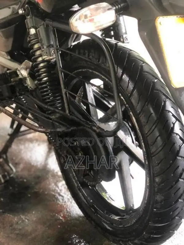 Bajaj Pulsar 180 2009