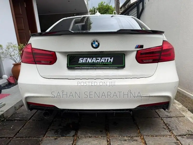 BMW 318i M Sport Shadow 2017