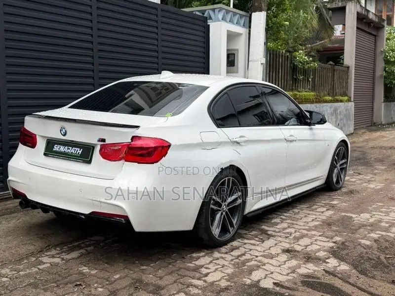 BMW 318i M Sport Shadow 2017