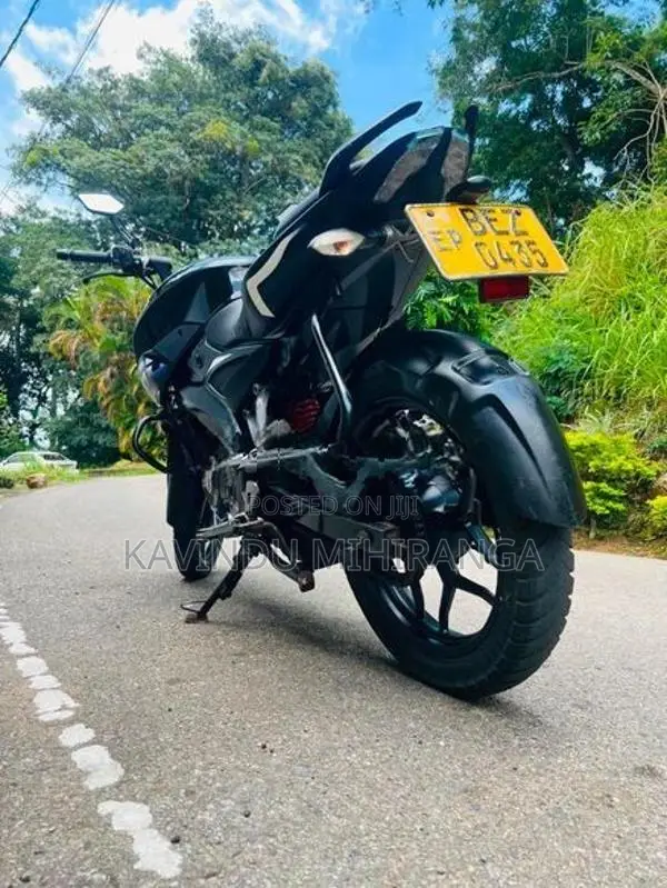 Bajaj Pulsar NS160 2017
