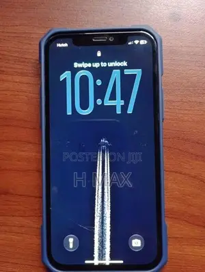 Apple iPhone 12 (Used)