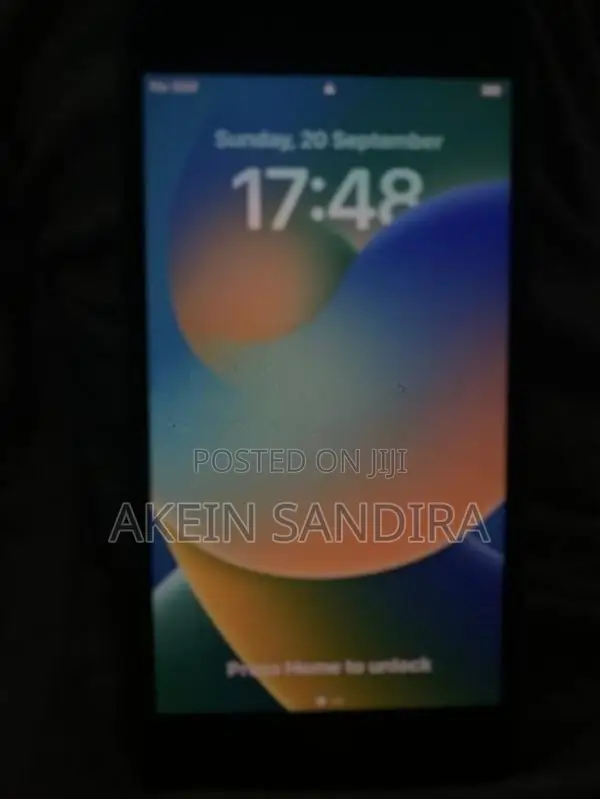 Apple iPhone 8 (Used)