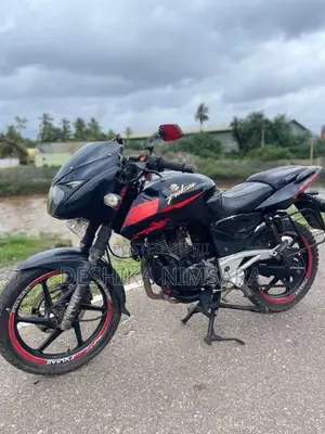 Bajaj Pulsar 180 2010