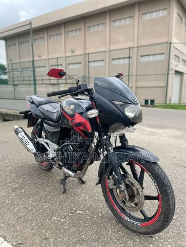 Bajaj Pulsar 180 2010