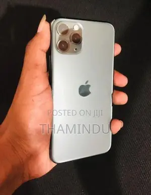 Apple iPhone 11 Pro 512GB (Used)
