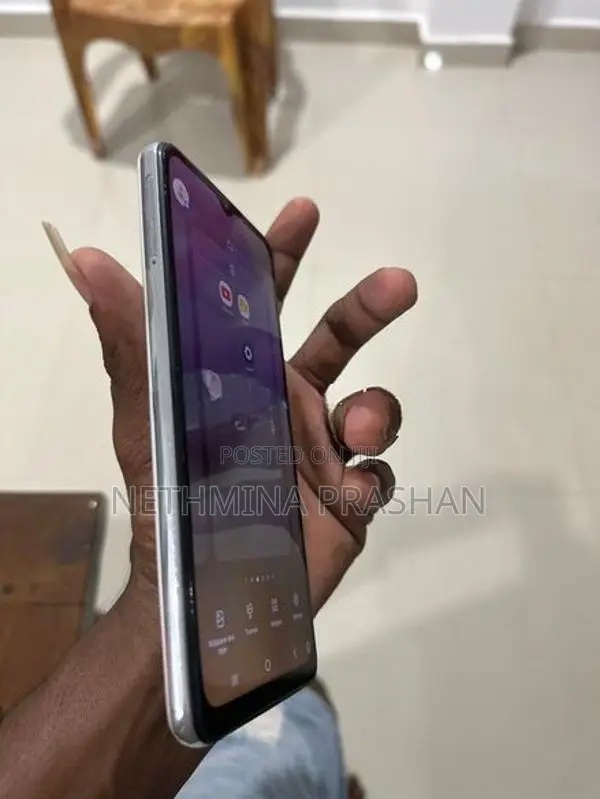 Samsung Galaxy A32 (Used)