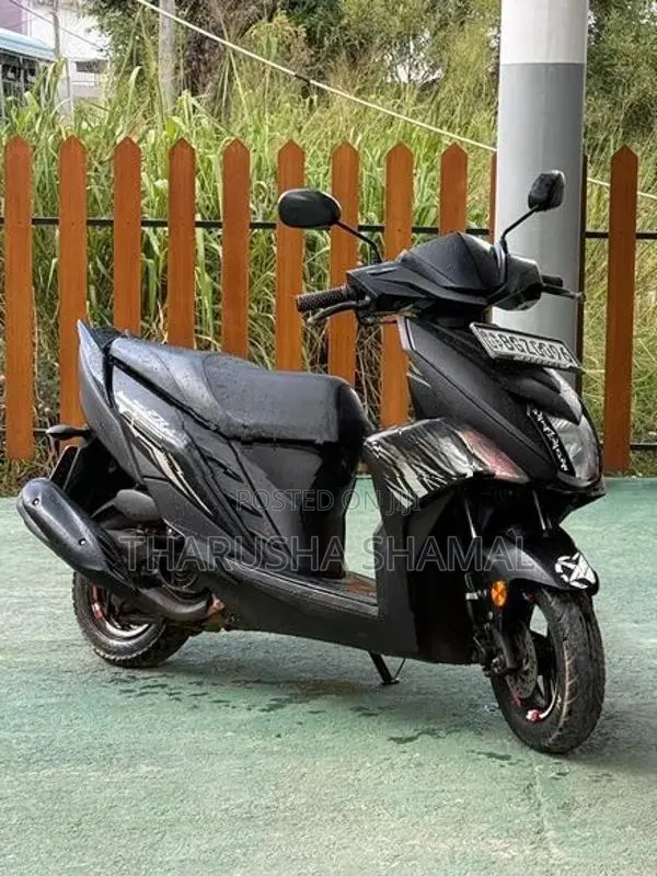 Yamaha Ray ZR 2021
