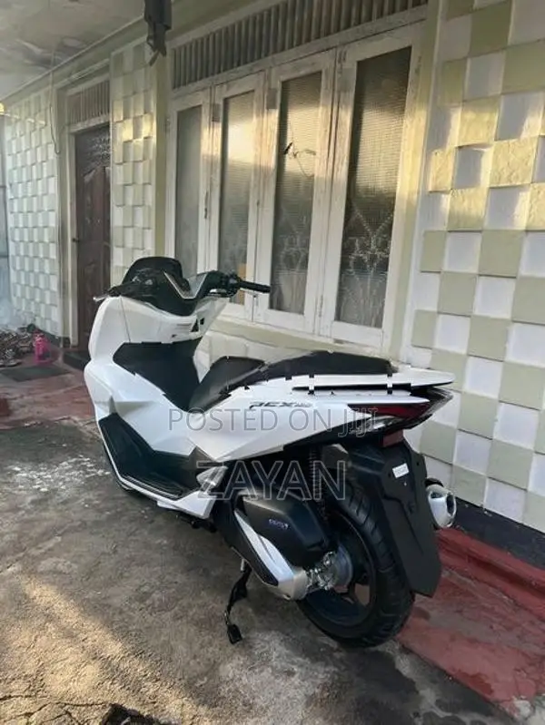 Honda PCX160 2026