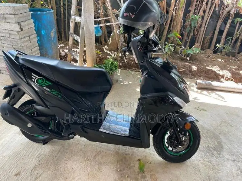 Yamaha RayZR 2019