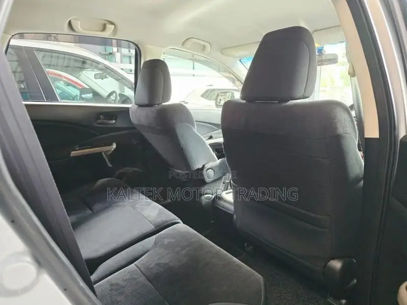 Honda CRV RM1 2012