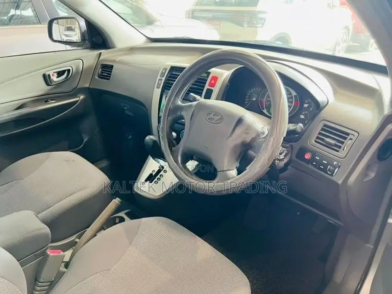 Hyundai Tucson Fully Loaded 2006