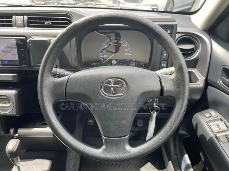 Toyota Probox F HEV 2026
