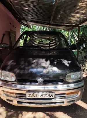 Nissan Serena 1994