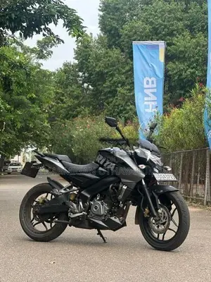 Bajaj Pulsar NS200 BS3 2017