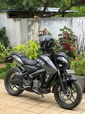 Bajaj Pulsar NS200 BS3 2017
