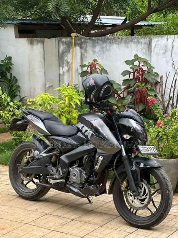 Bajaj Pulsar NS200 BS3 2017
