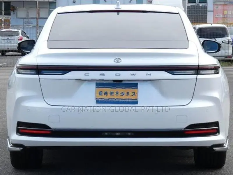 Toyota Crown Z HEV 2025
