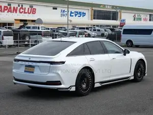 Toyota Crown Z HEV 2025