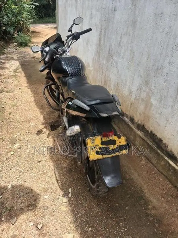 Bajaj Pulsar 180 2008