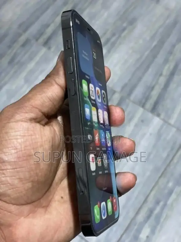 Apple iPhone 12 Pro (Used)