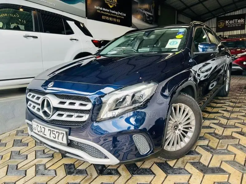 Mercedes Benz GLA 180 2018
