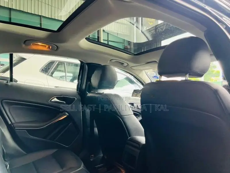 Mercedes Benz GLA 180 2018