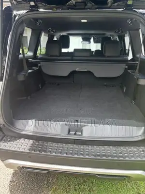 Toyota Land Cruiser Prado 2025