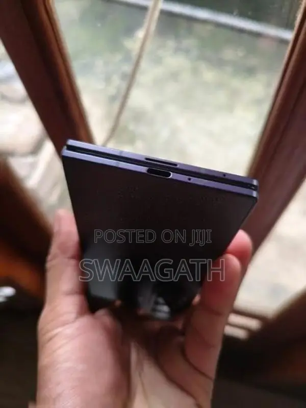 Samsung Galaxy Fold 8 Ultra (Used)