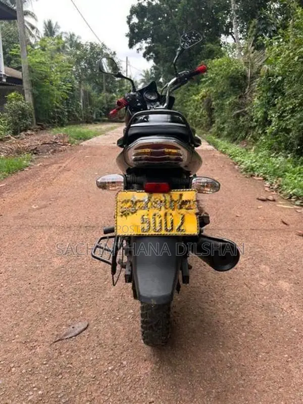 Bajaj Discover 100 2013