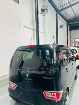Suzuki Wagon R FX 2024