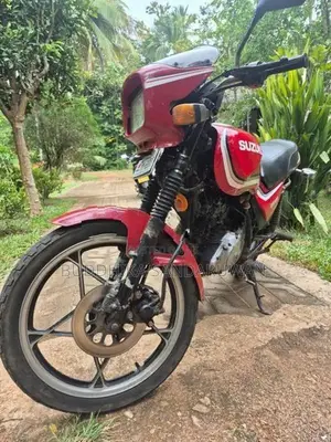 Suzuki GS 125 1987