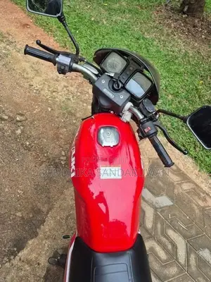 Suzuki GS 125 1987