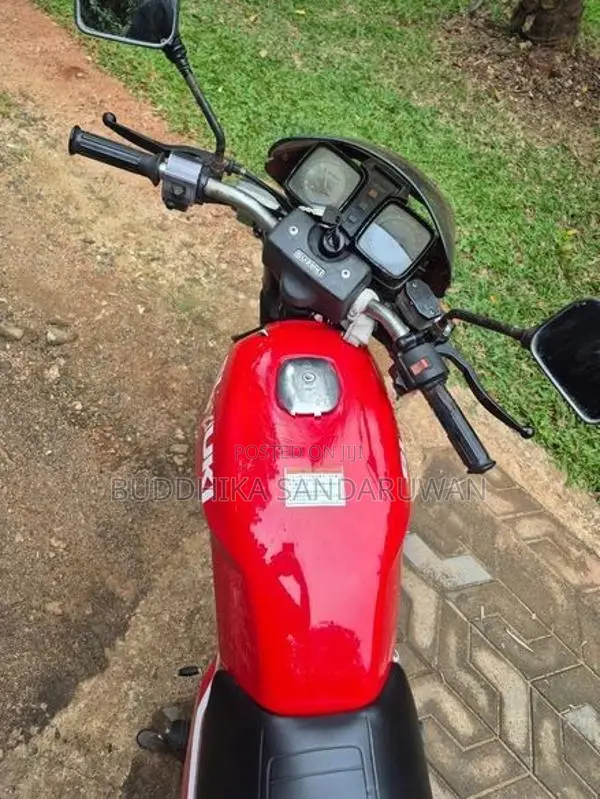 Suzuki GS 125 1987
