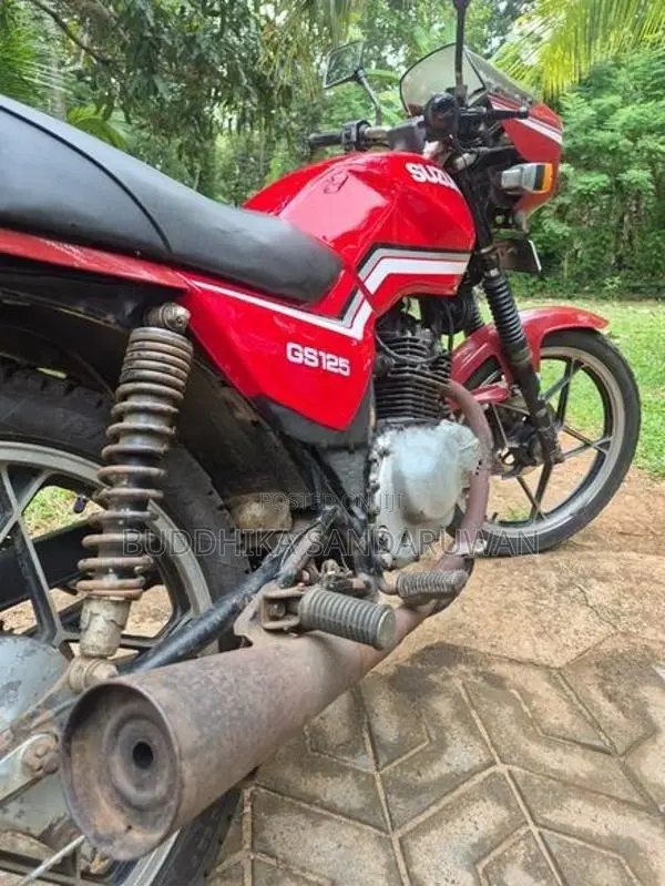 Suzuki GS 125 1987